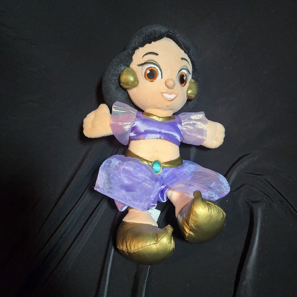 Disney Store Official Aladdin Princess Jasmine Plush Doll Disneyland Resort